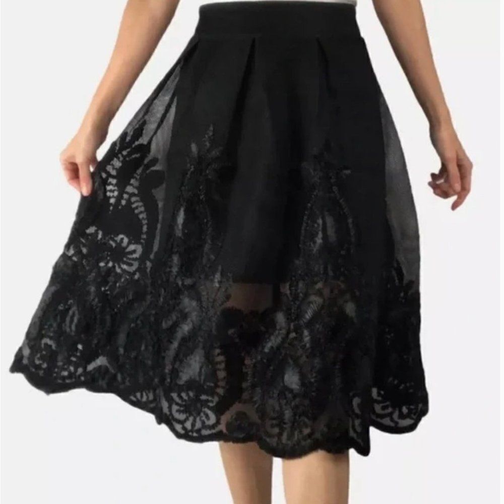 Banjul Black Embroidered Scalloped Hem Midi Skirt Size L